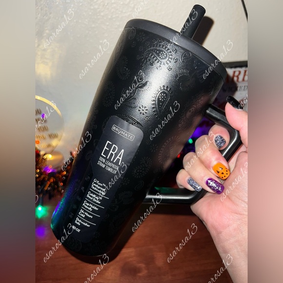 BrüMate Black Era Tumbler 30oz w/ matching magnetic straw covers - Picture 2 of 4